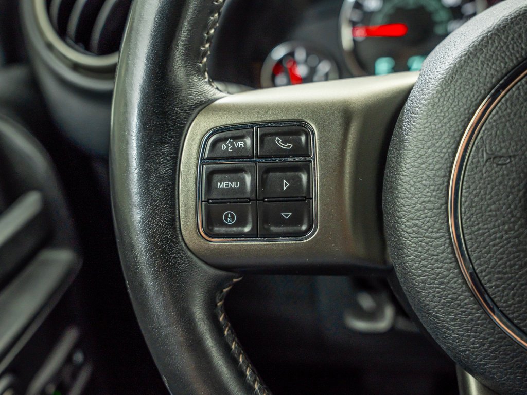 Used 2018 Rhino Clearcoat Jeep Unlimited Sport image 17