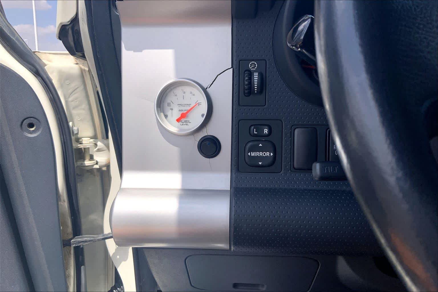 Used 2014 Iceberg Toyota  image 35