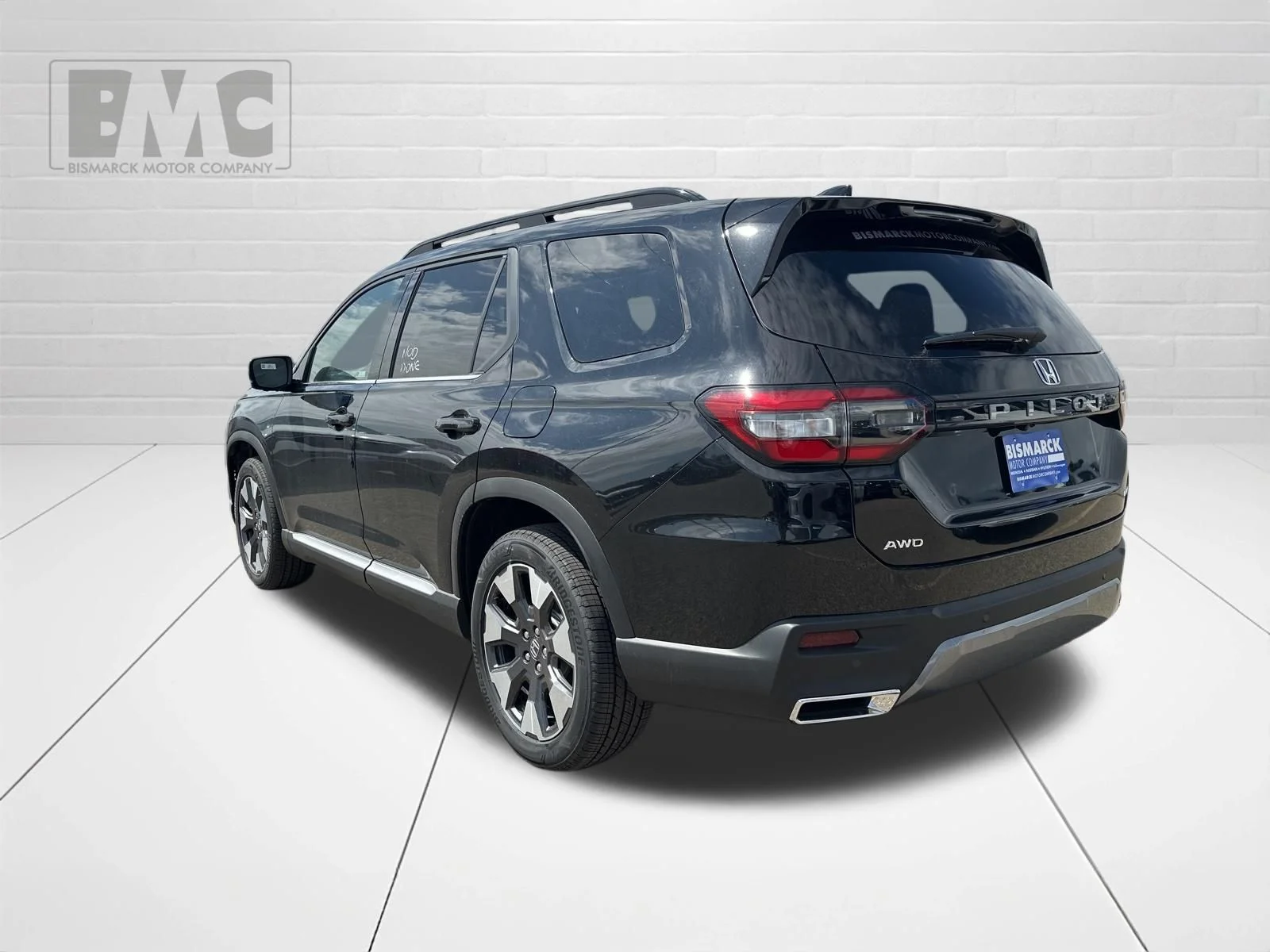 New 2026 Crystal Black Pearl Honda AWD Elite image 4