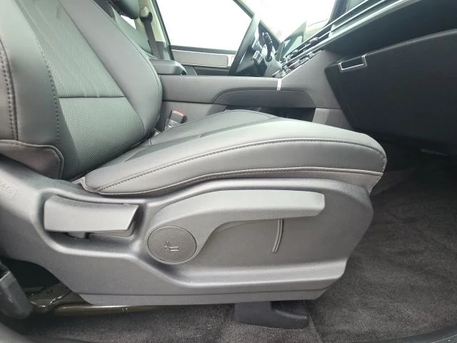 Used 2025 Gray Hyundai XRT image 22