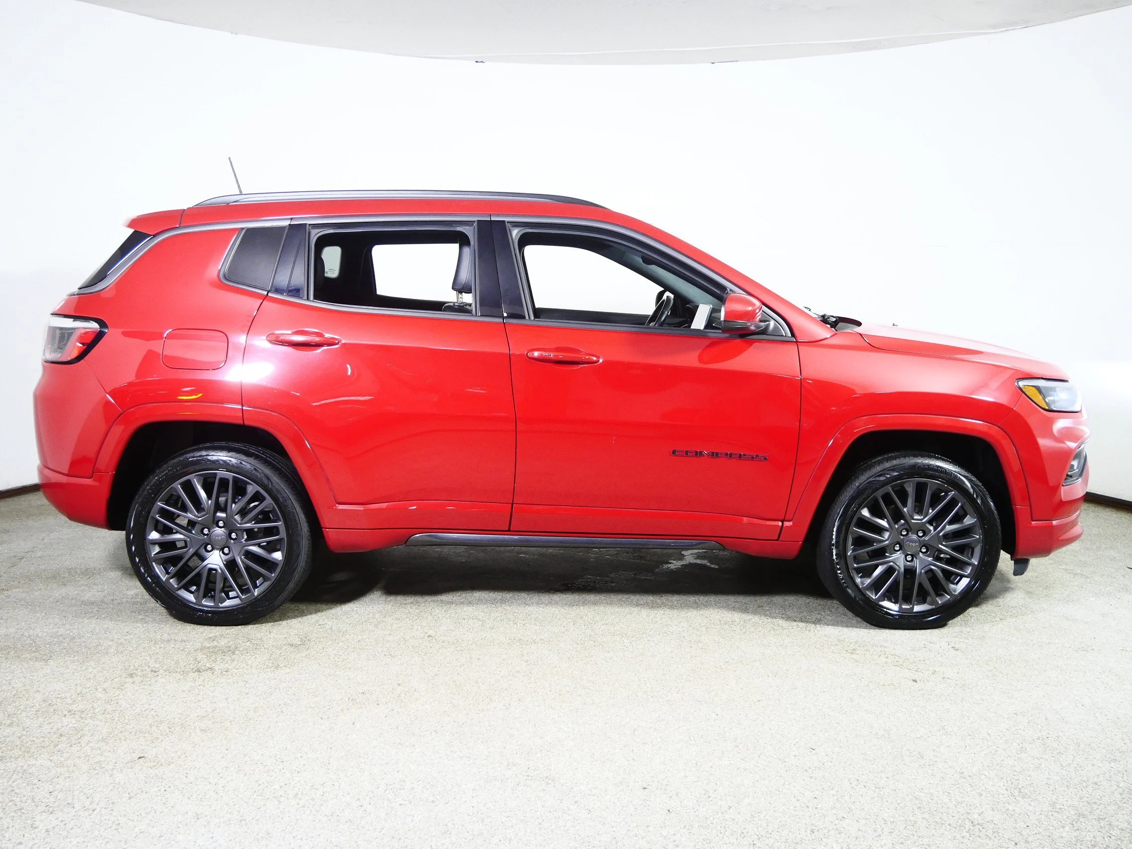 2022 Jeep Compass (RED) Edition - Photo 8
