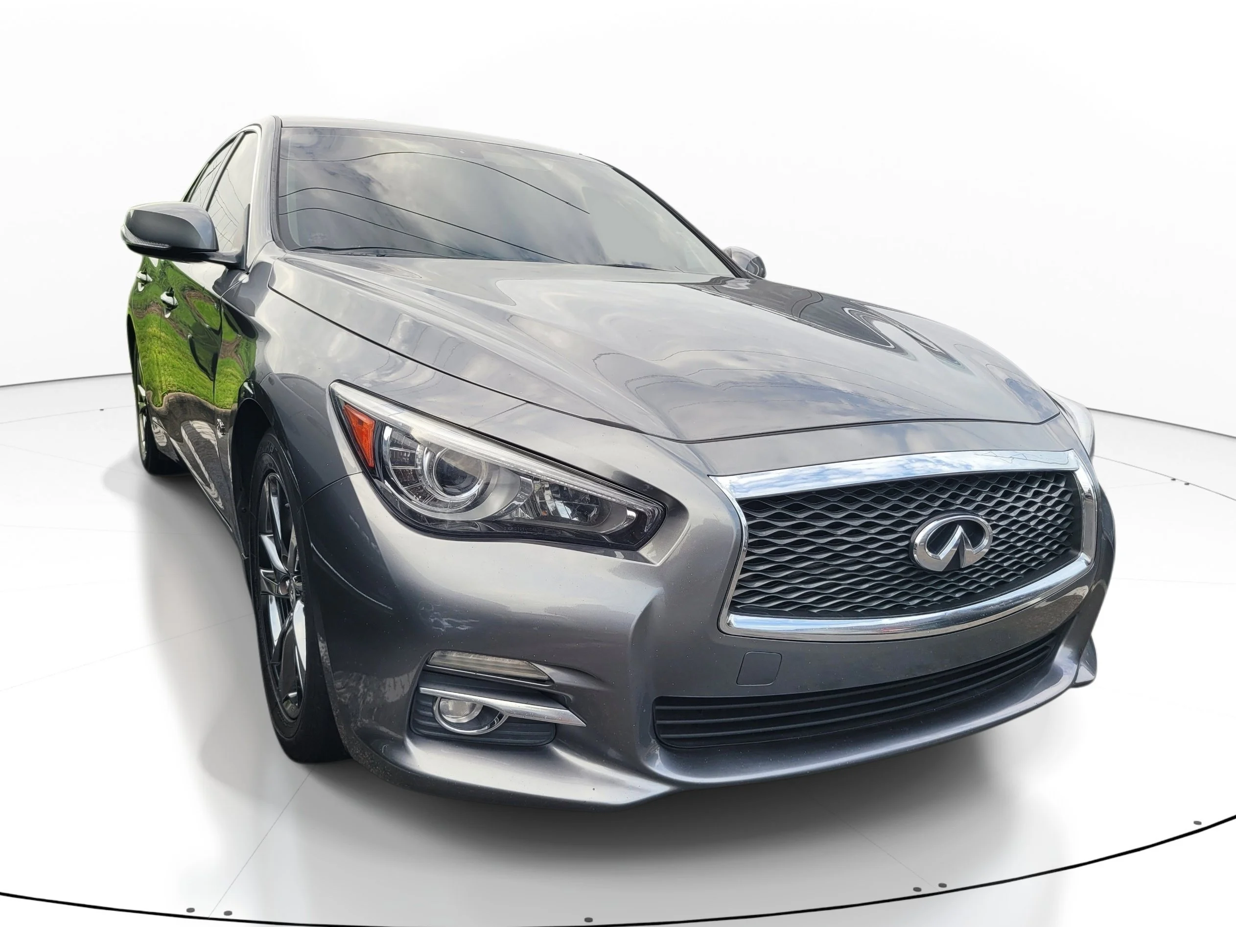 Used 2017 Graphite Shadow INFINITI 3.0t Signature Edition image 1