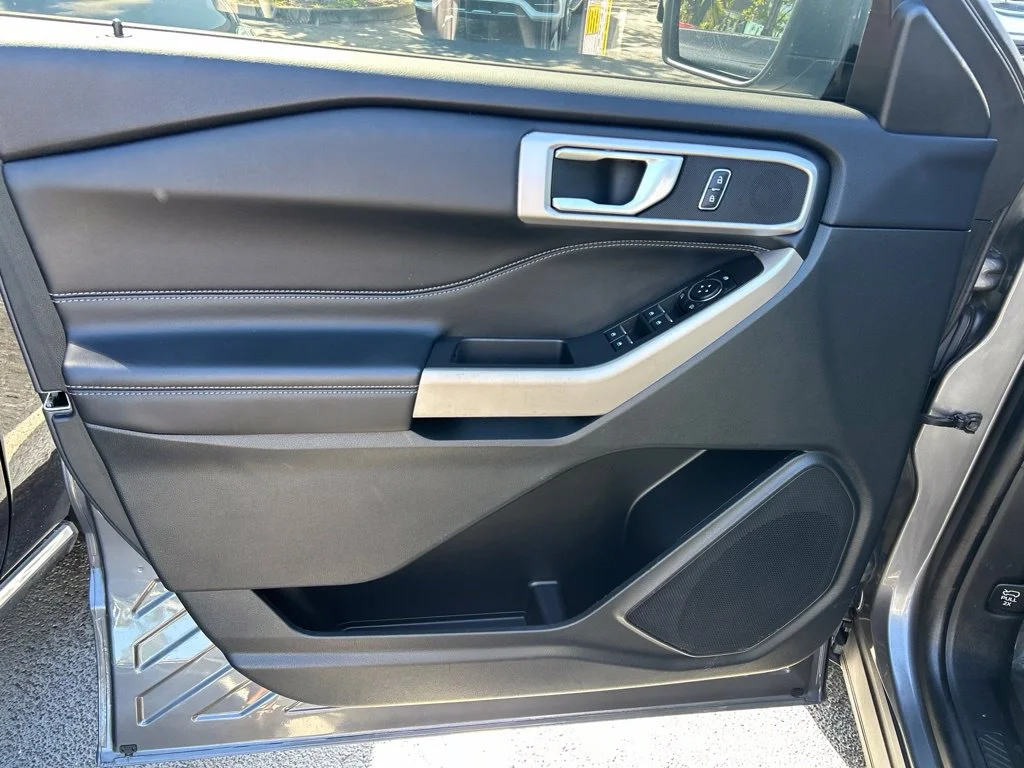 Certified Used 2024 Gray Metallic Ford XLT image 19