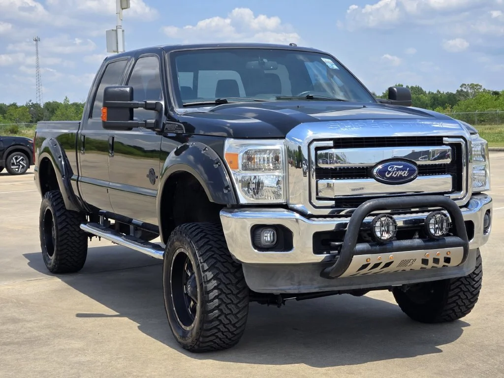 Used 2014 Black Ford Lariat image 3