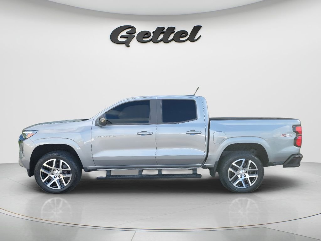 Used 2023 Gray Chevrolet Z71 image 8