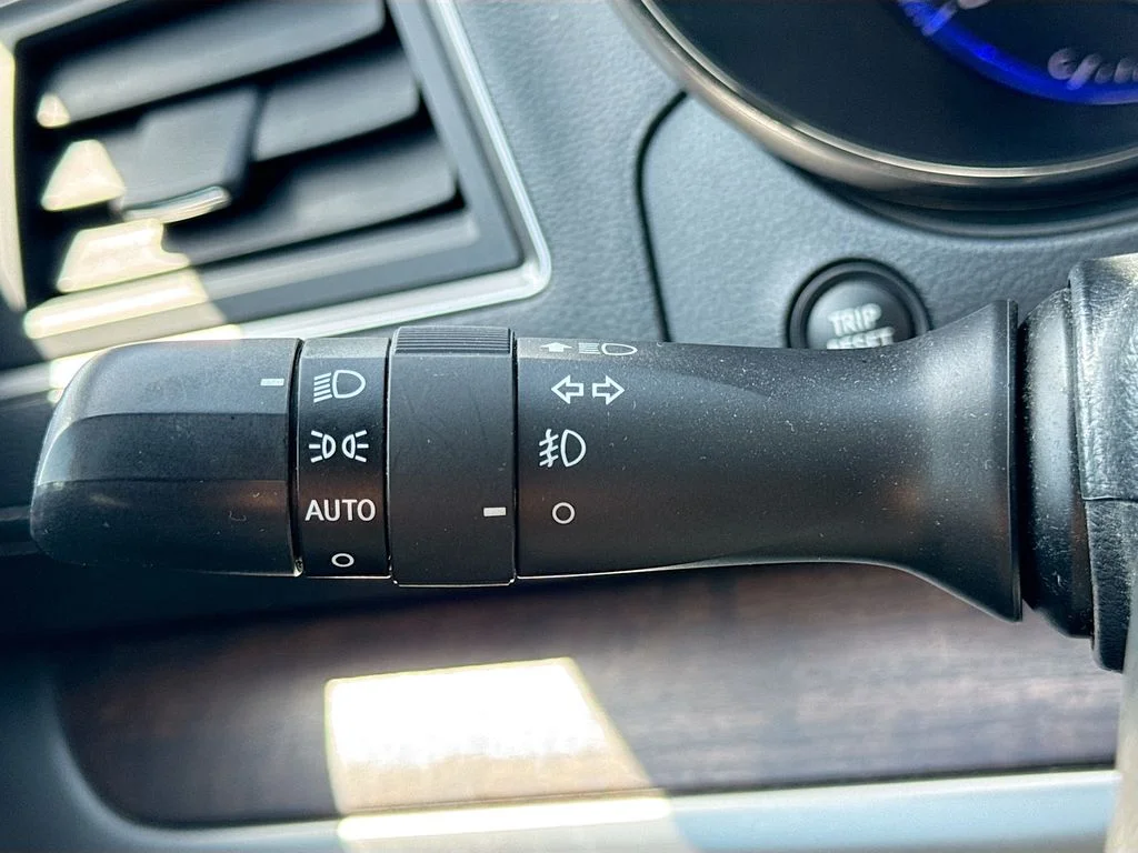 Used 2019 Gray Subaru 2.5i image 12