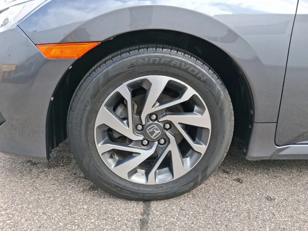 Used 2016 Gray Honda EX image 11