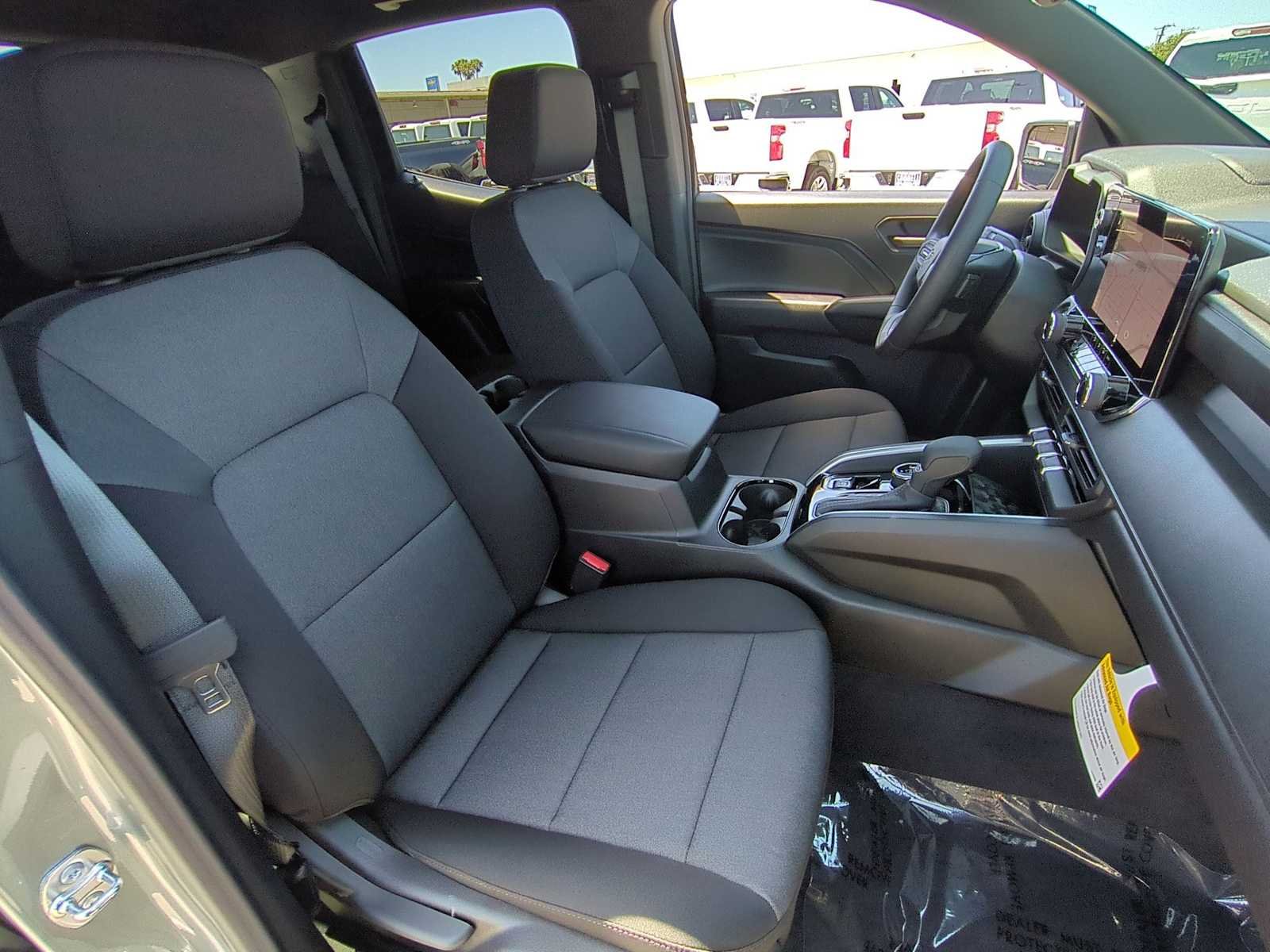 2026 Chevrolet Colorado Trail Boss - Photo 27