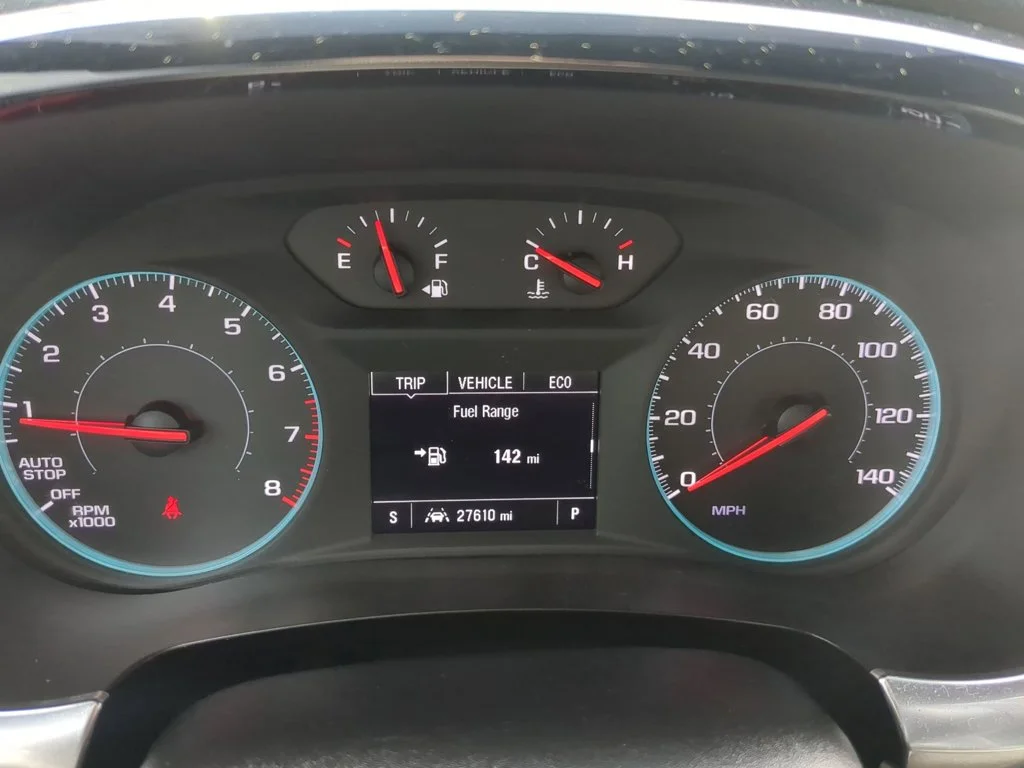 Used 2023 Summit White Chevrolet LS image 15