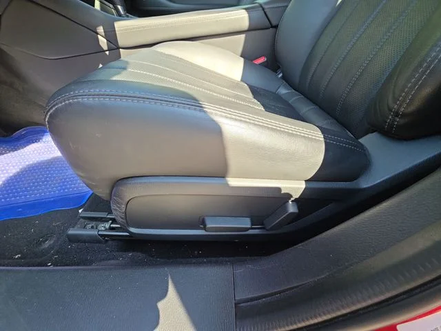 Used 2019 Red Mazda Grand Touring image 12