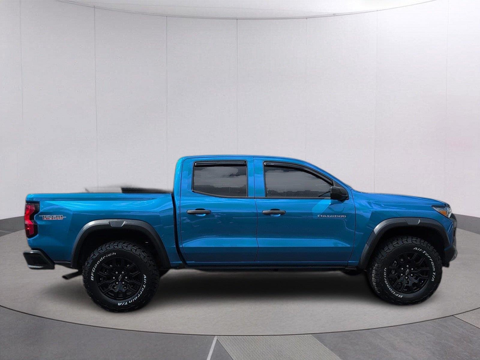 Used 2024 Glacier Blue Metallic Chevrolet Trail Boss image 6