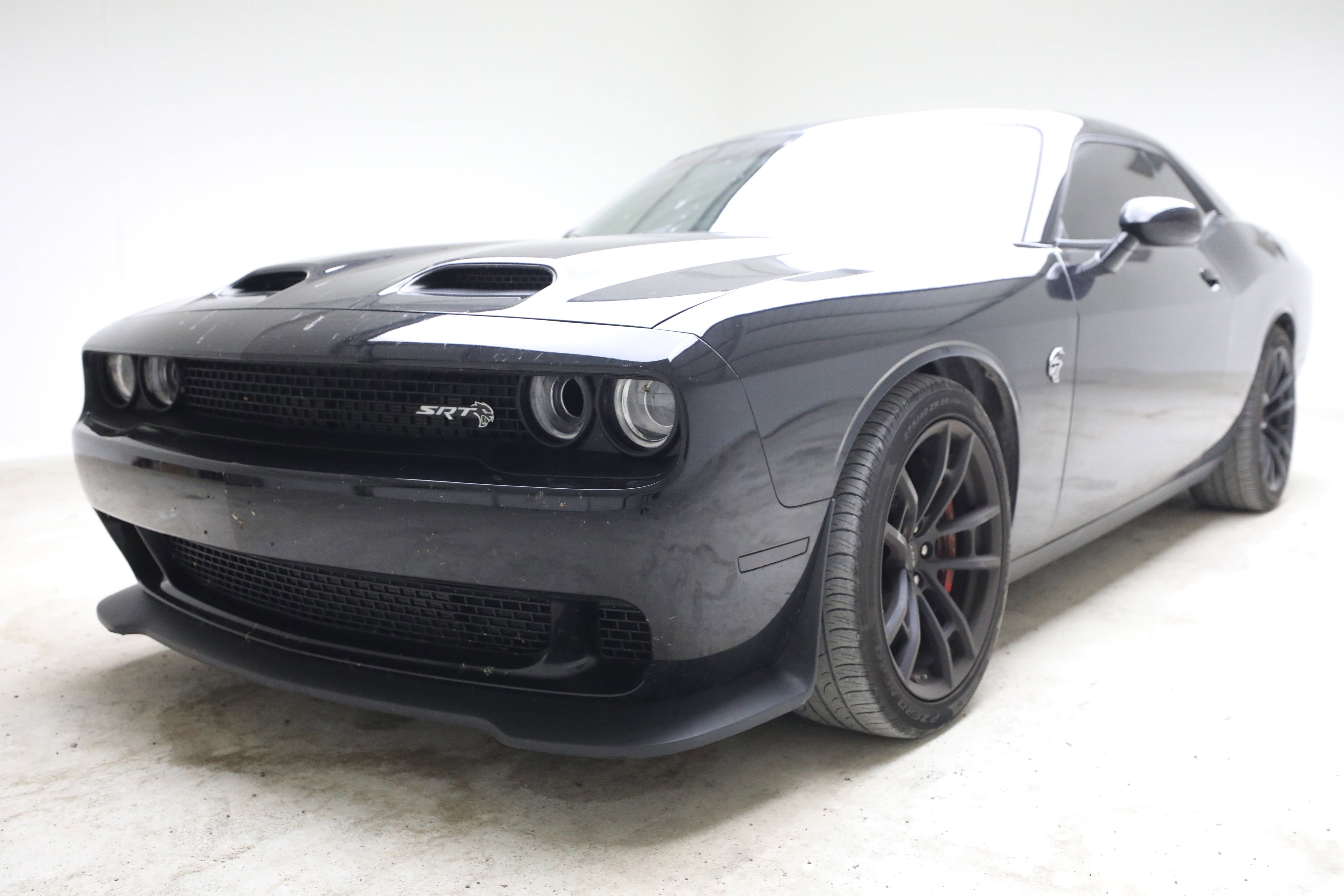 2023 Dodge Challenger SRT Hellcat Jailbreak Auto's photo