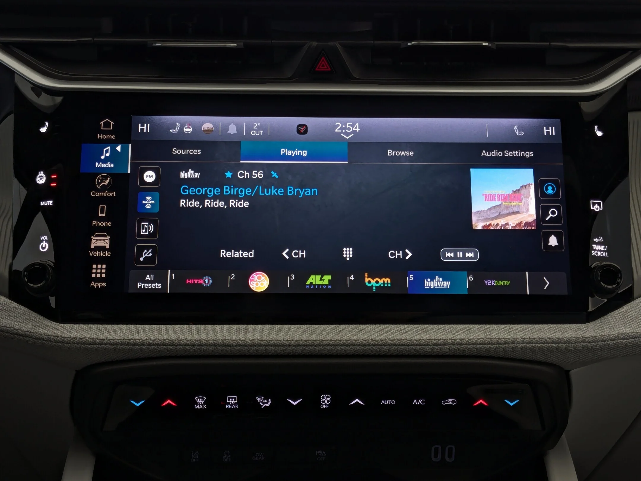 New 2026 White Jeep Laredo - - Hybrid - Mopar Interior Protection Pkg - Adaptive Cruise - 12.3 Display & More! image 22
