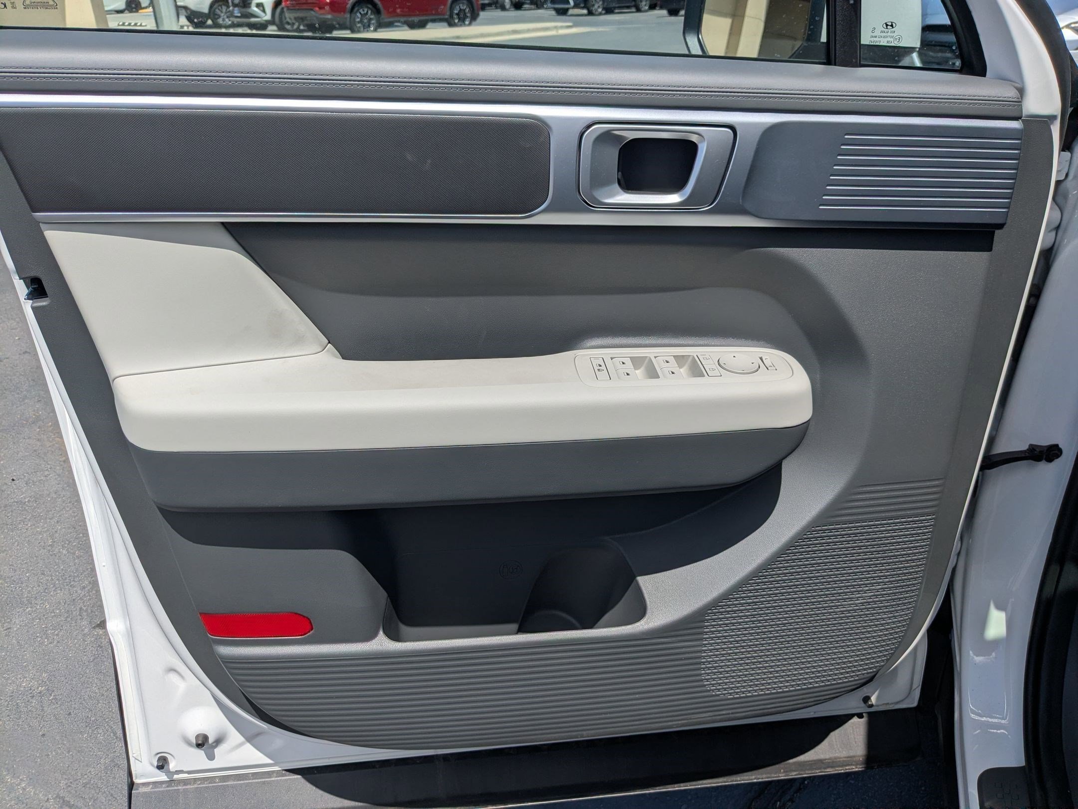 2026 Hyundai Santa Fe SE - Photo 12