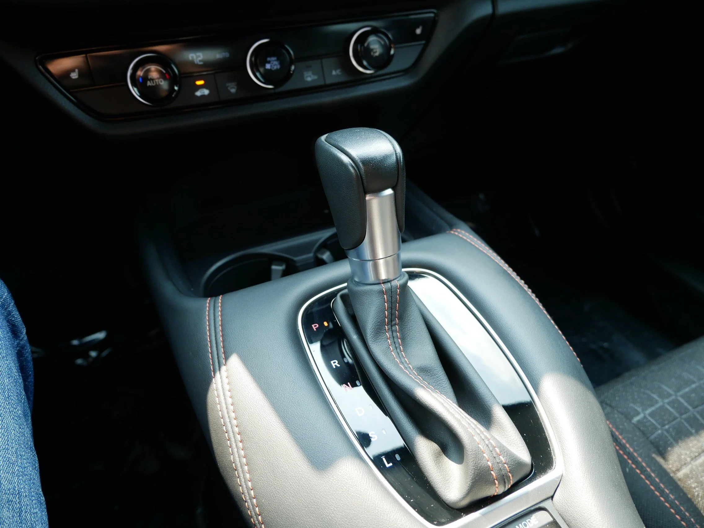 Certified Used 2024 Platinum White Pearl Honda Sport image 24
