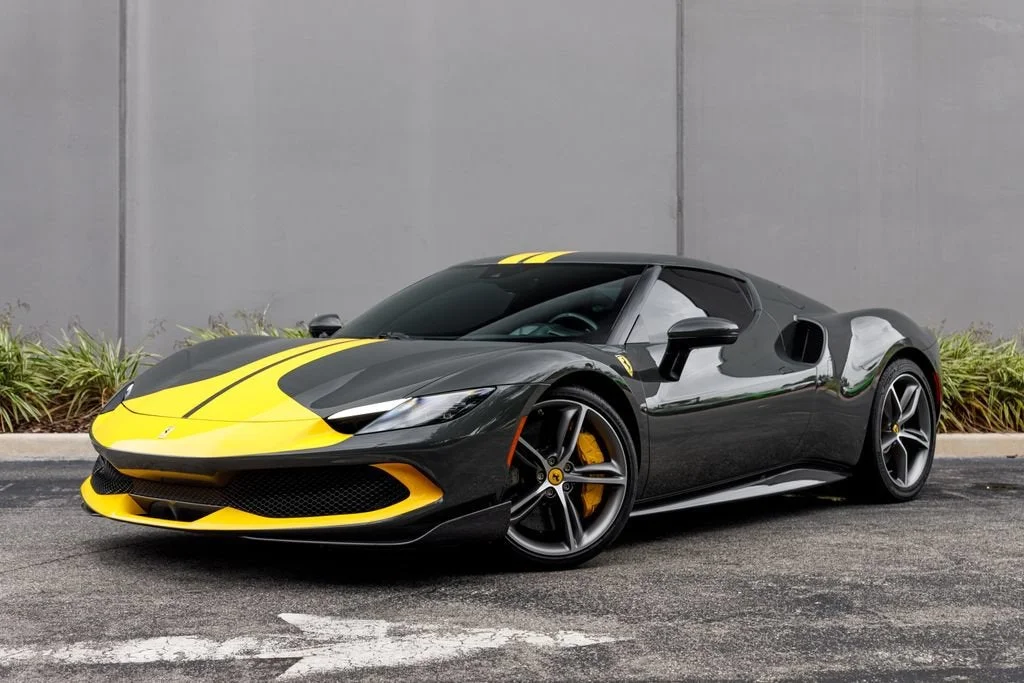 Used 2022 Grigio Scuro Ferrari  image 44