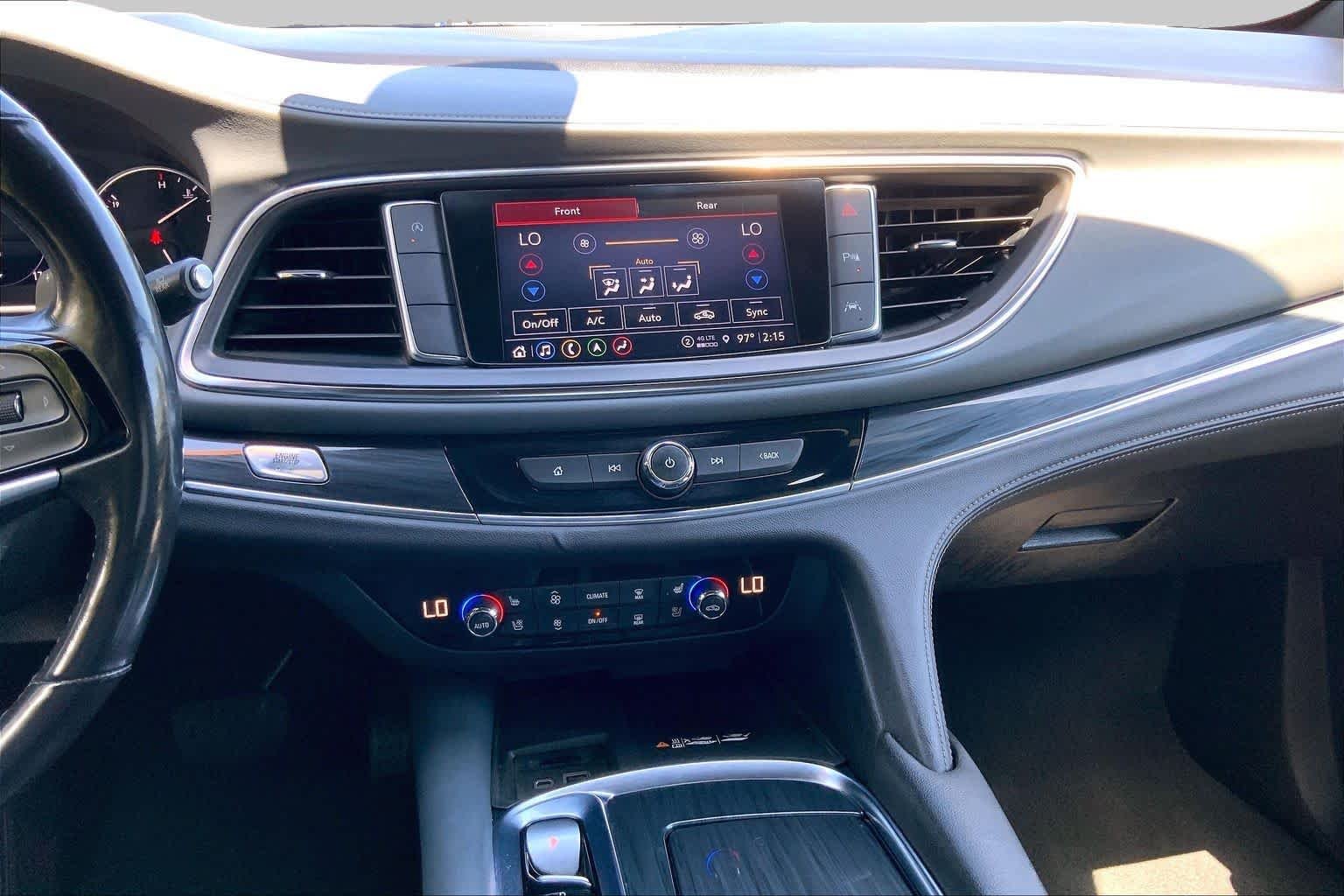 Used 2022 Summit White Buick Premium image 7