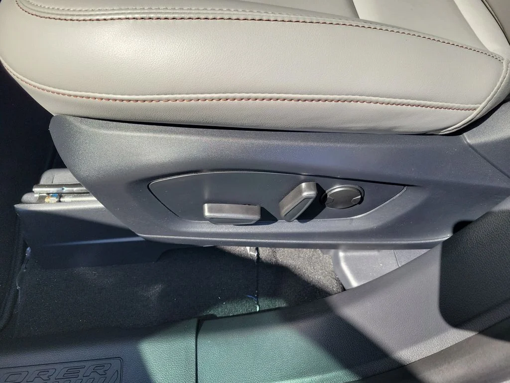 New 2026 Carbonized Gray Metallic Ford Active image 20