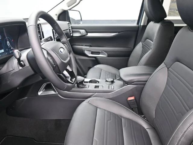 Used 2024 Azure Gray Metallic Ford Lariat image 5