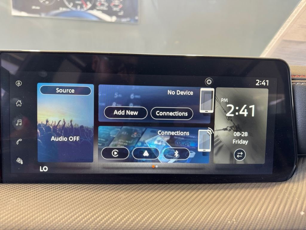 Used 2025 Blue Nissan SR image 11