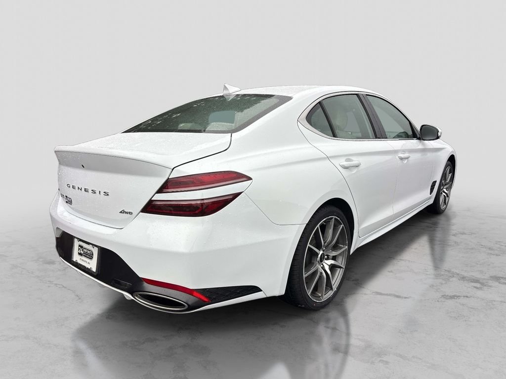 Used 2025 White Genesis 2.5T image 5