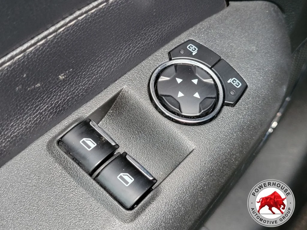 Used 2023 Silver Ford EcoBoost Premium image 22