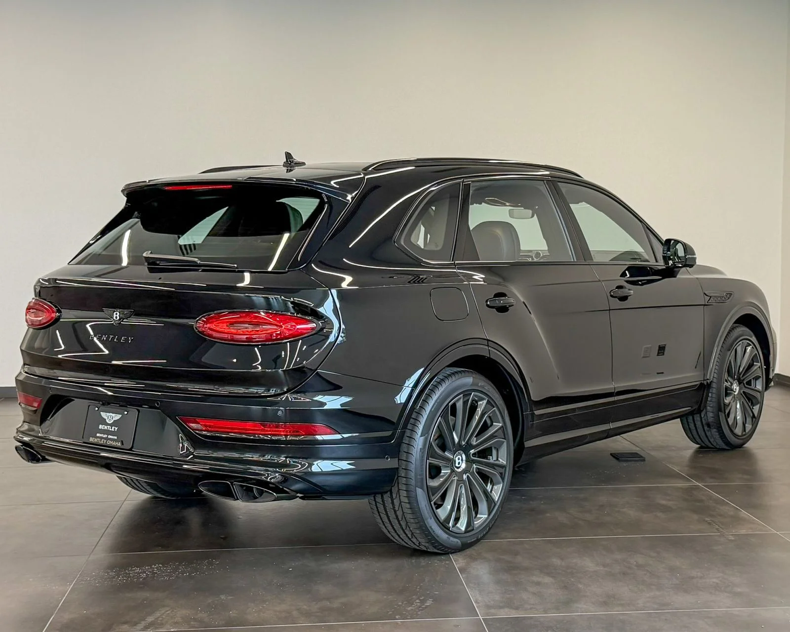 New 2027  Bentley  image 9