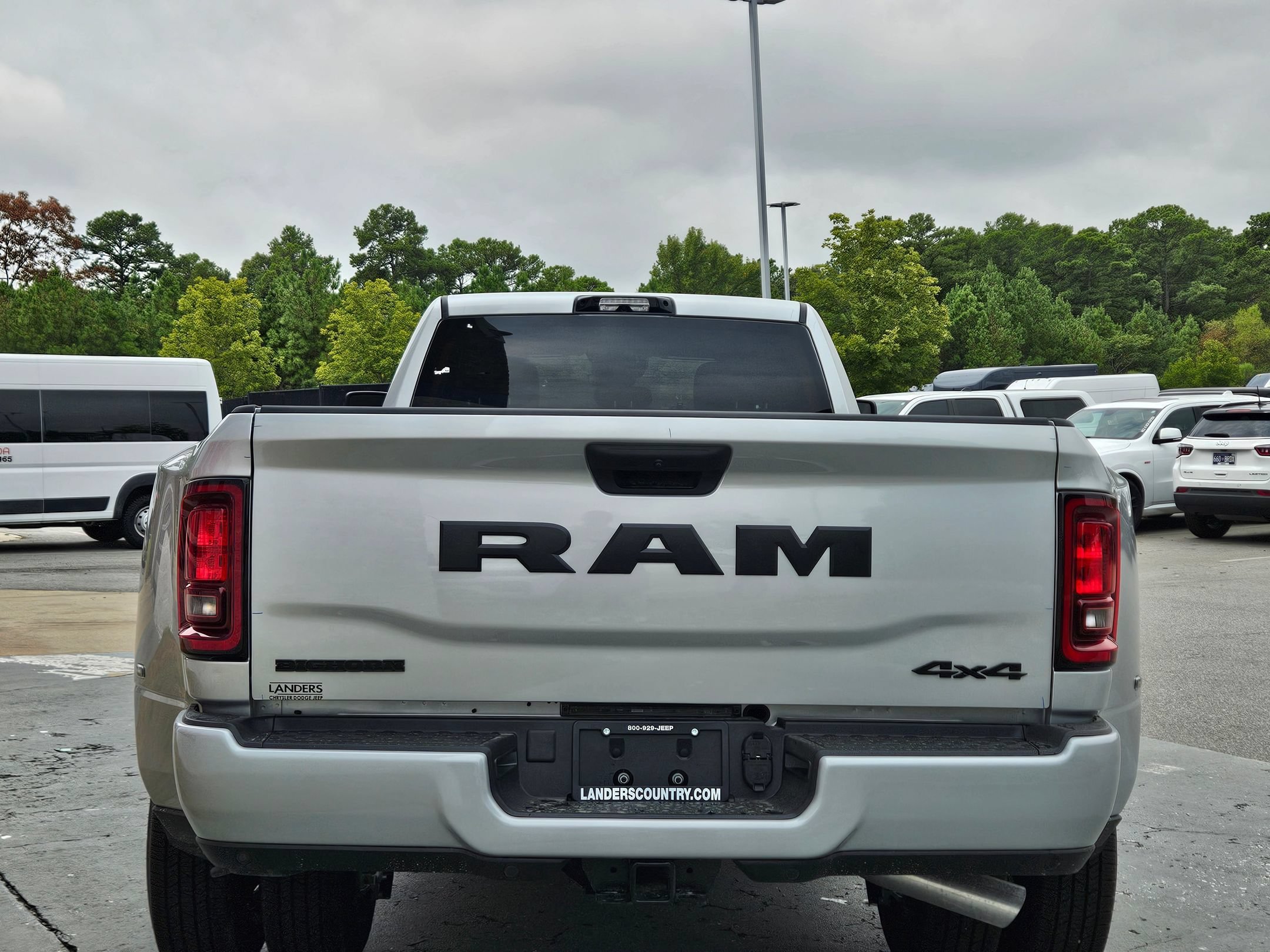 New 2026 Bright White Clear-Coat Exterior Paint RAM Big Horn image 6