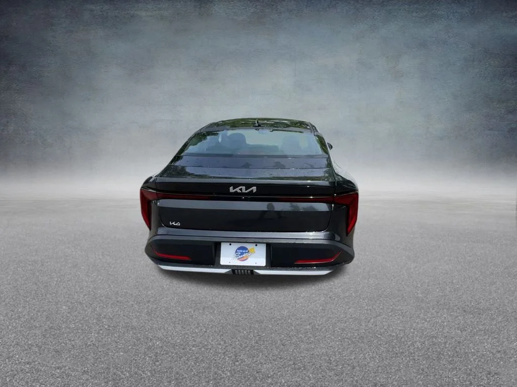 2025 Kia K4 LX - Photo 20