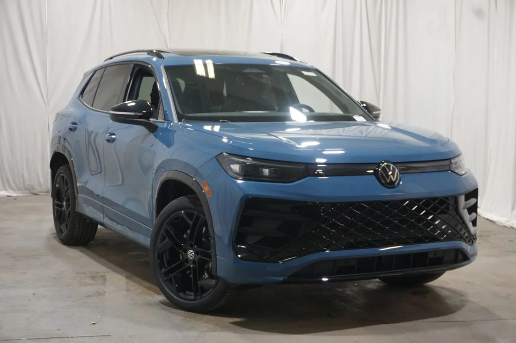 New 2026 Blue Volkswagen 2.0T SE R-Line Black image 2