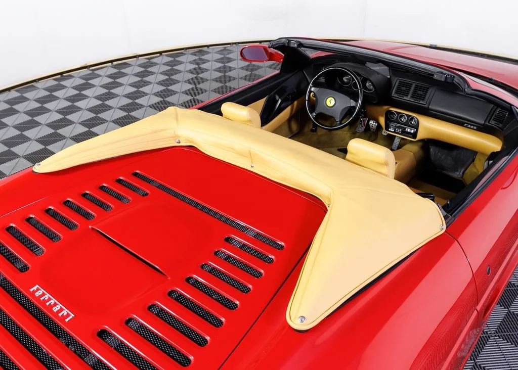 Used 1996 Rosso Corsa Ferrari Spider OEM Manual image 23