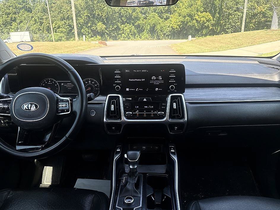 Used 2021 Gravity Grey Kia EX image 15