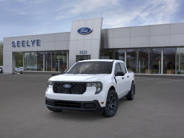 New 2025 White Ford XLT image 2