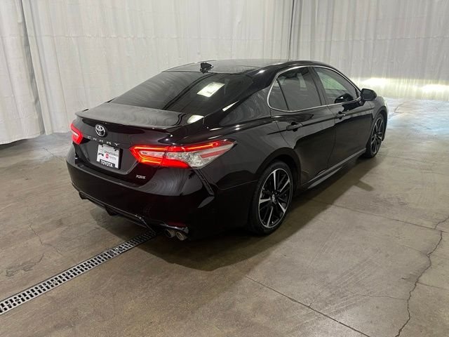 Certified Used 2018 Black Toyota XSE V6 image 4