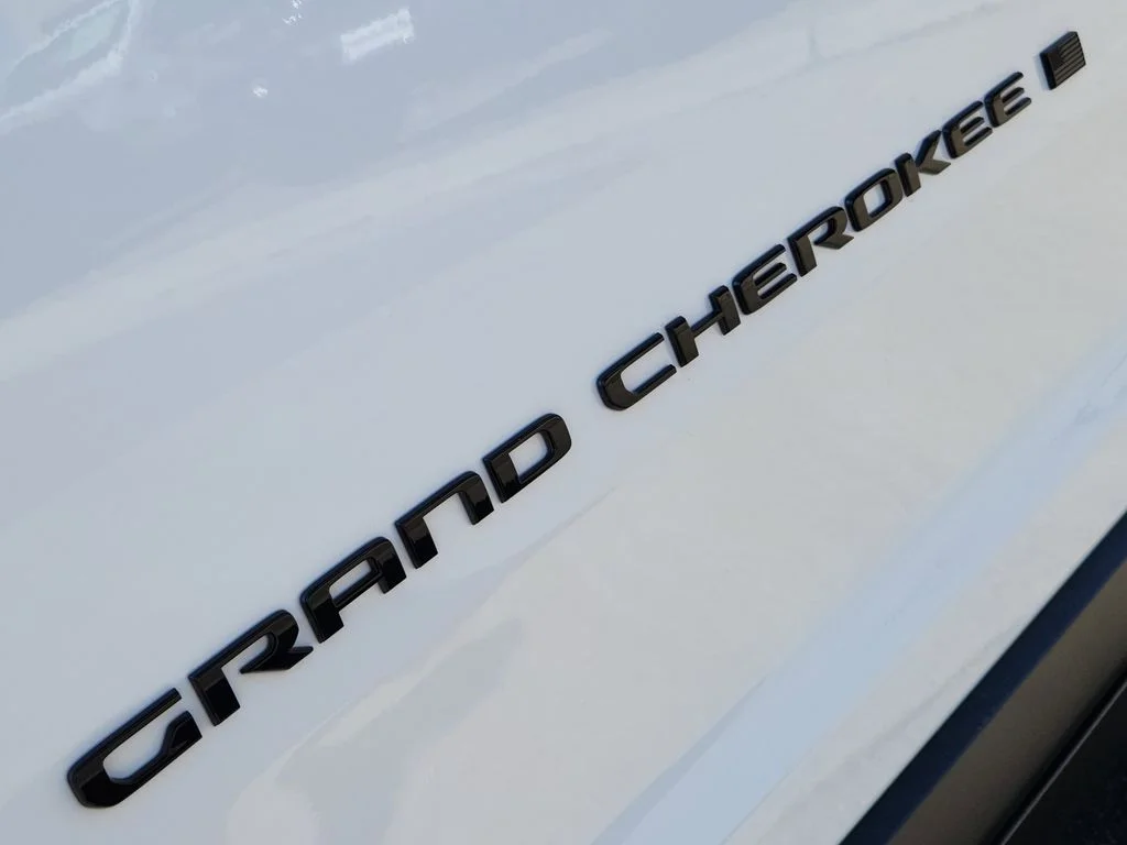 2025 Jeep Grand Cherokee L Altitude - Photo 12