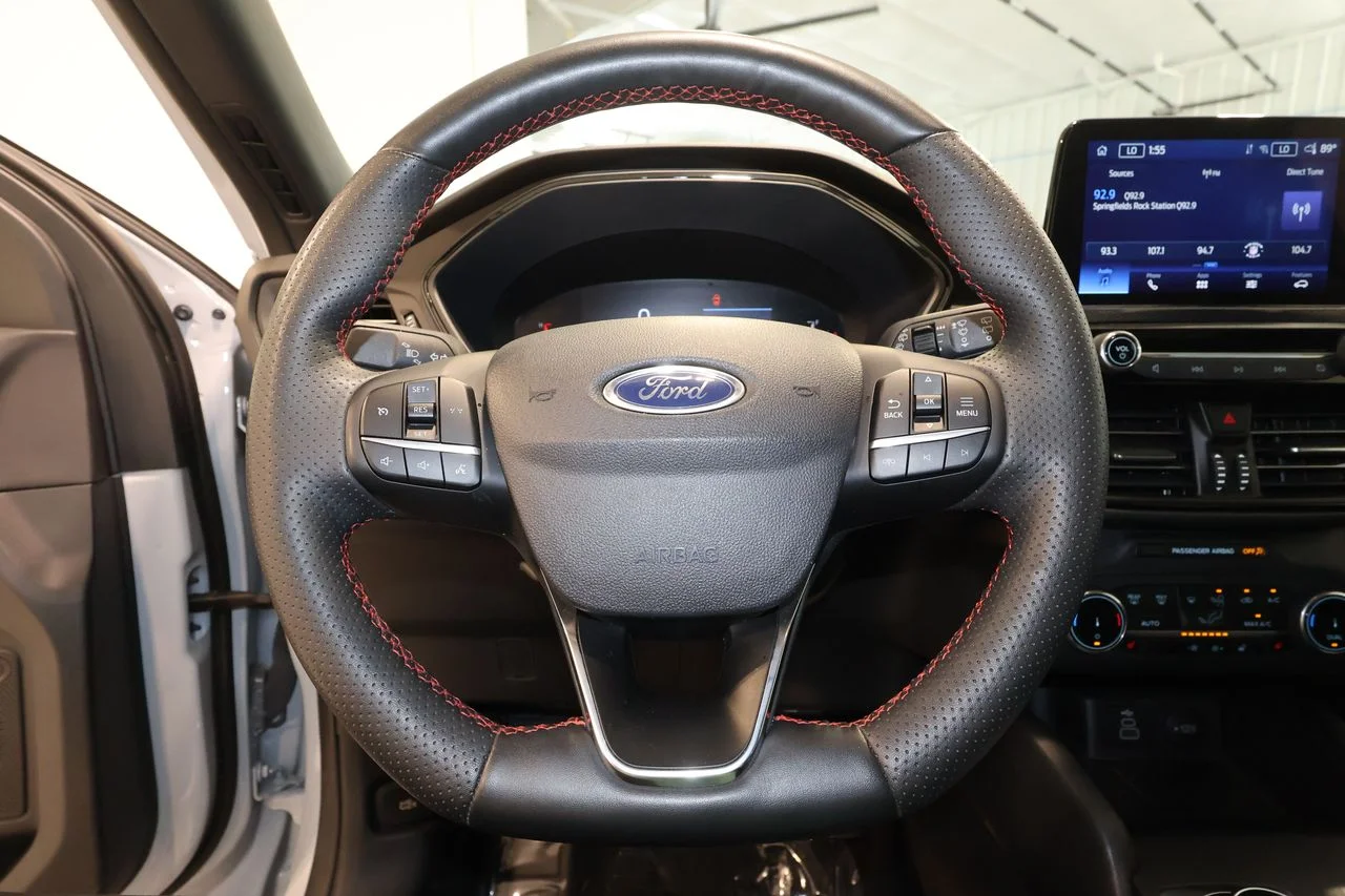 Used 2025 Silver Ford ST-Line Select image 10