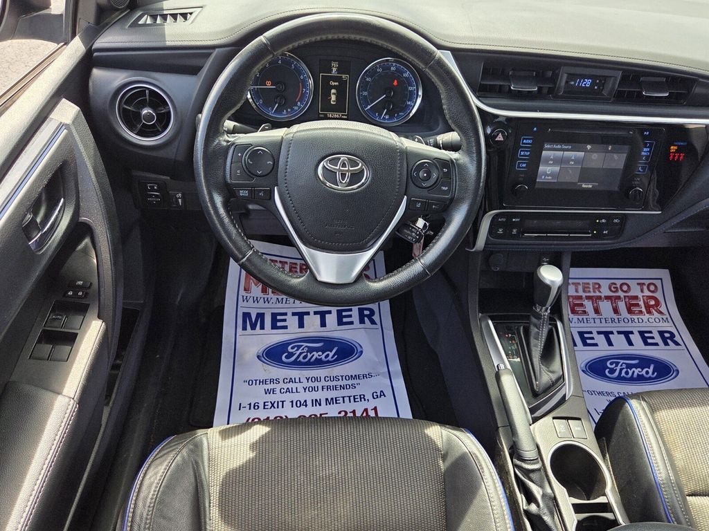 Used 2019 Silver Toyota SE image 7