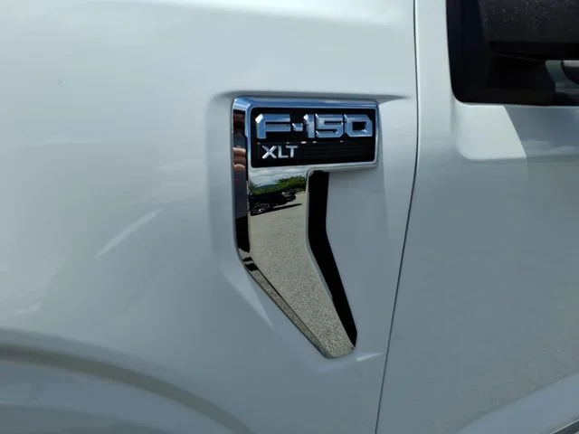 Used 2025 White Ford XLT image 6