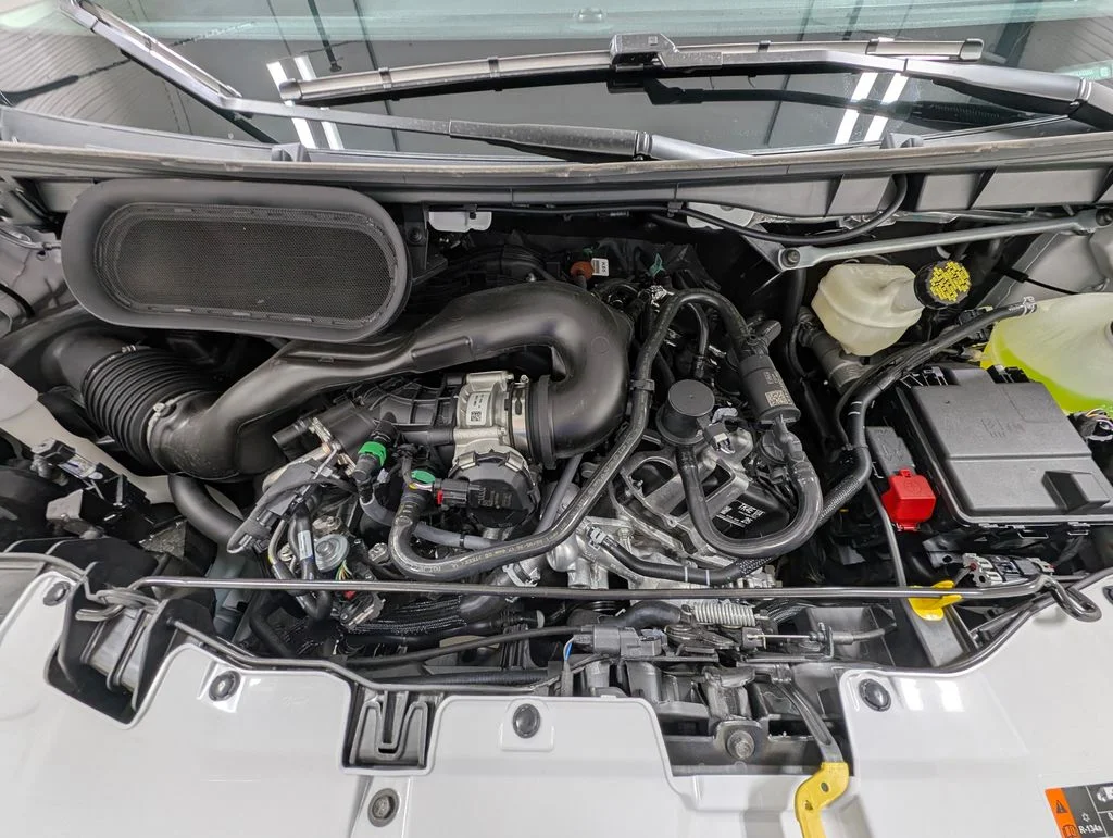 New 2026 Oxford White Ford Cargo Van image 29