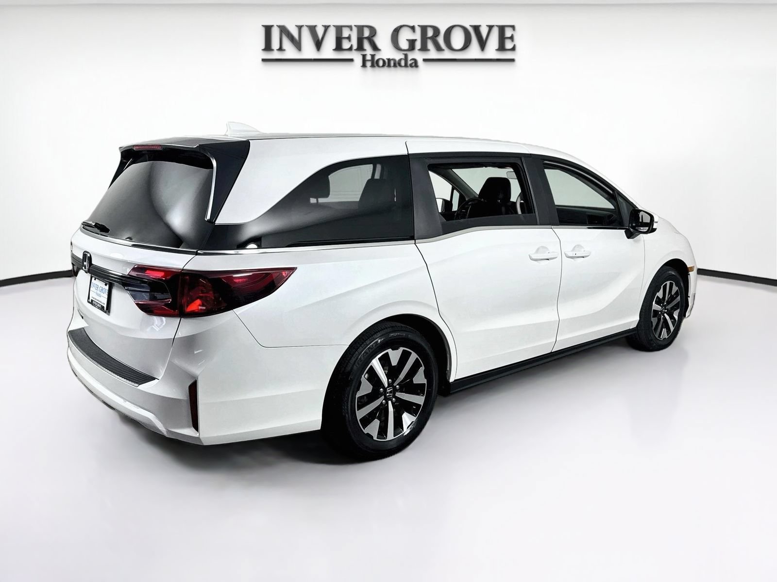 2025 Honda Odyssey EX-L - Photo 25