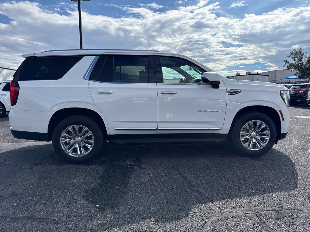 Used 2025 Summit White GMC Denali image 9