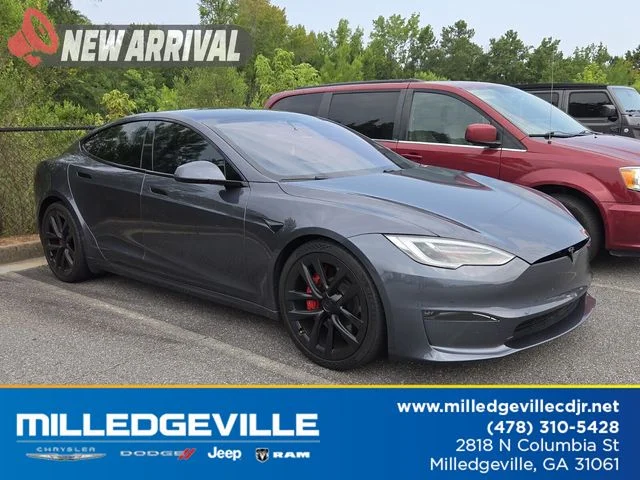 Used 2022 Gray Tesla Base image 1