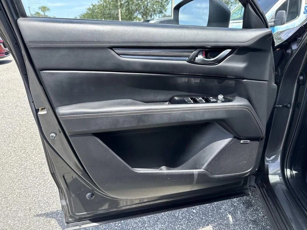 Used 2017 Gray Mazda Grand Touring image 22