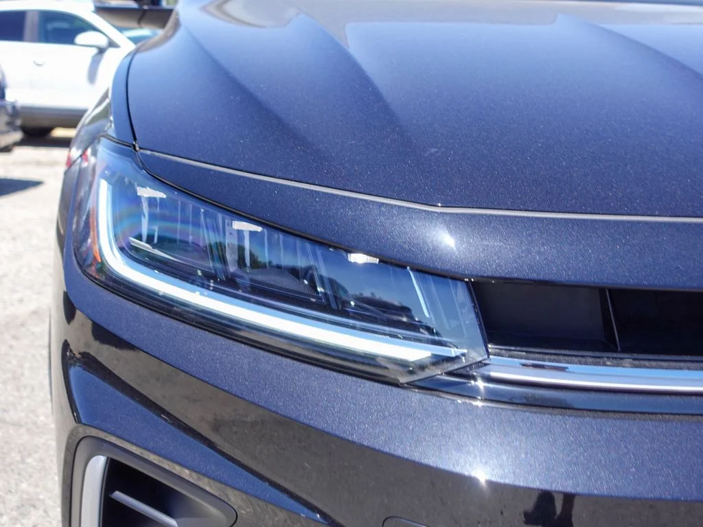 New 2026 Deep Black Pearl Volkswagen 1.5T SEL image 4