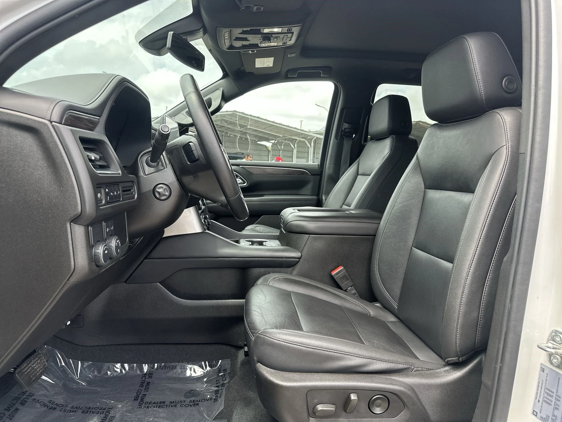 Used 2021 Iridescent Pearl Tricoat Chevrolet LT image 13