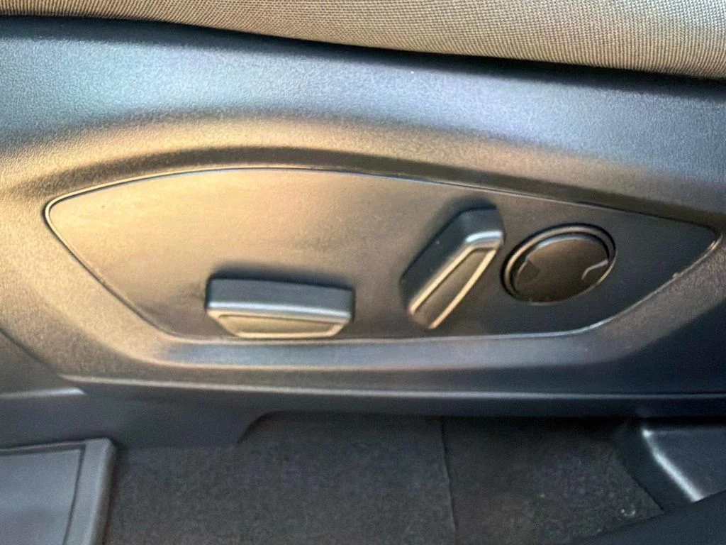 Used 2025 Silver Ford Active image 20