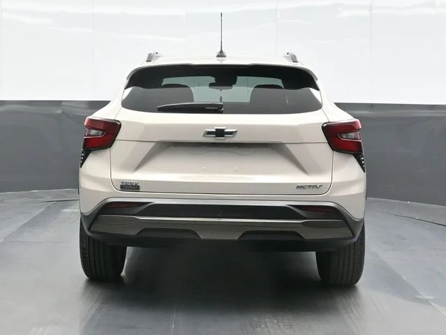 Used 2026 White Chevrolet ACTIV image 2