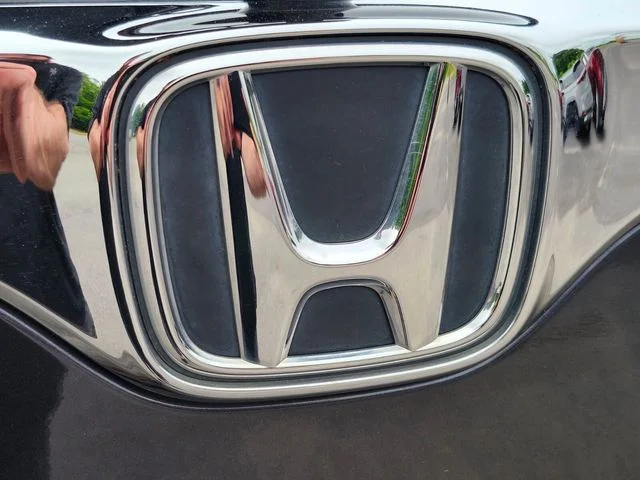 Used 2019 Blue Honda EX-L image 21