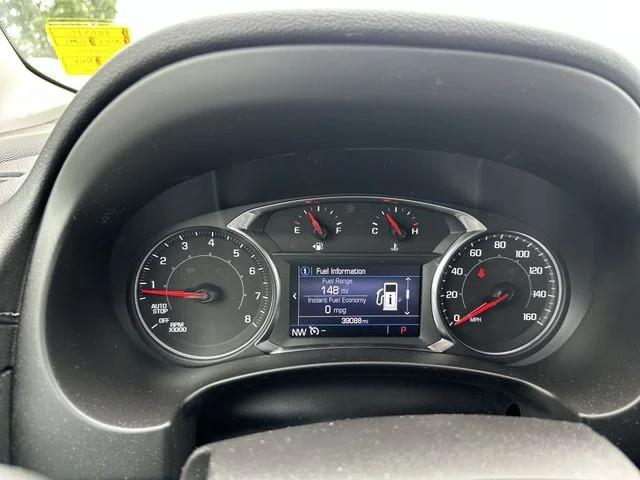 Used 2023 Red GMC SLE image 12