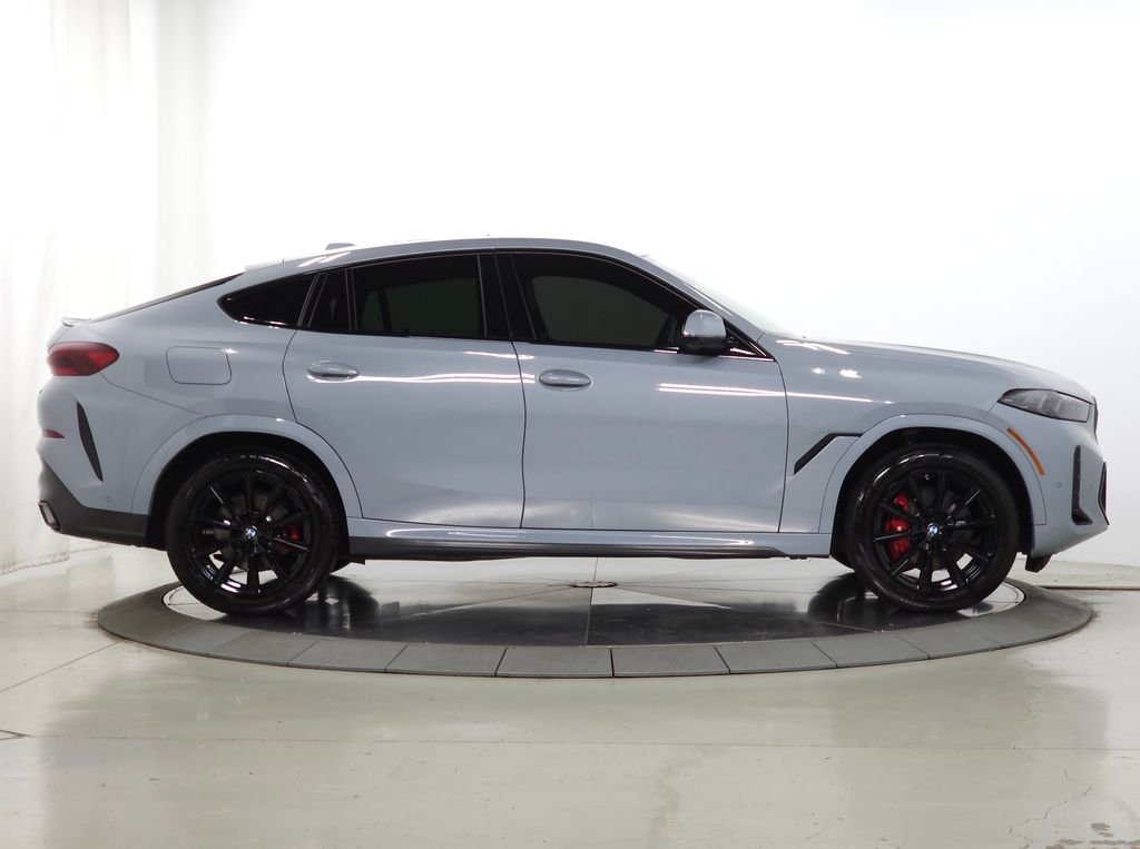 Used 2024 Gray Metallic BMW xDrive40i image 13
